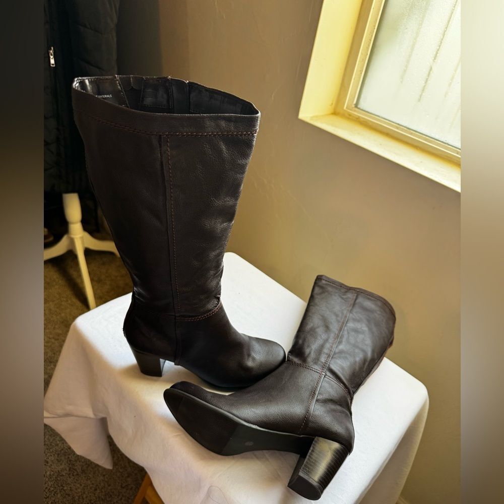 St Johns Bay Jillian Brown Boots Womens Size 7.5